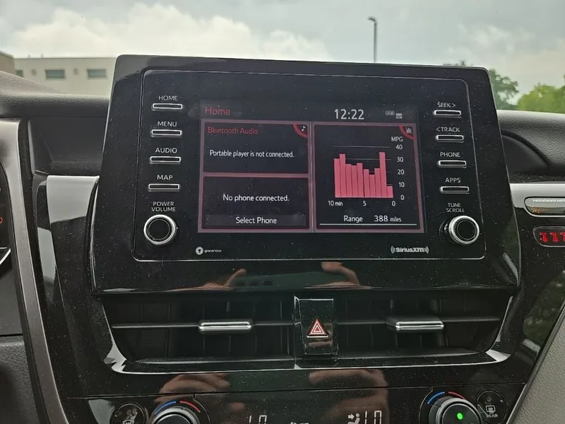 2024 Toyota Camry LE AWD, photo 20