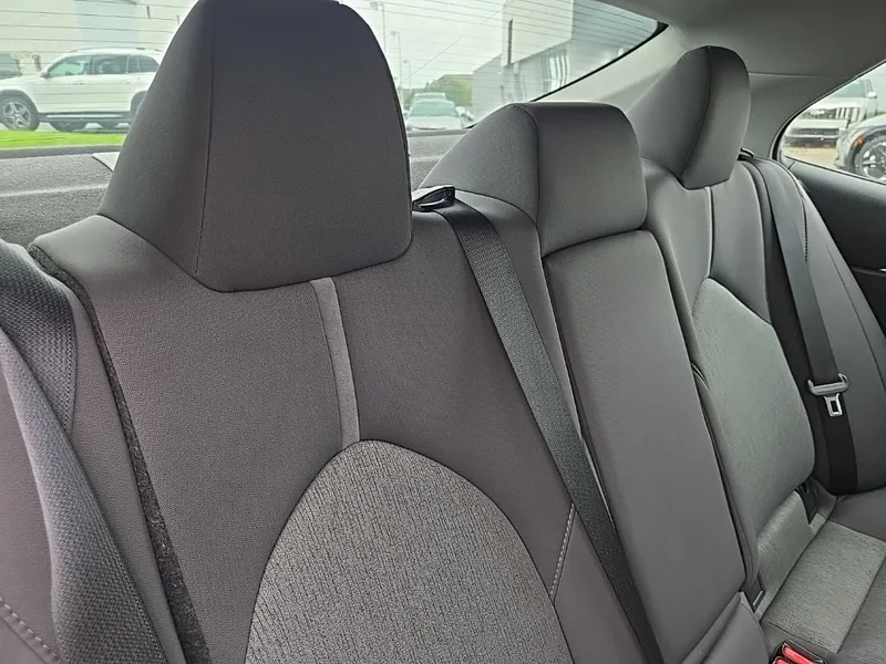 2024 Toyota Camry LE AWD, photo 31