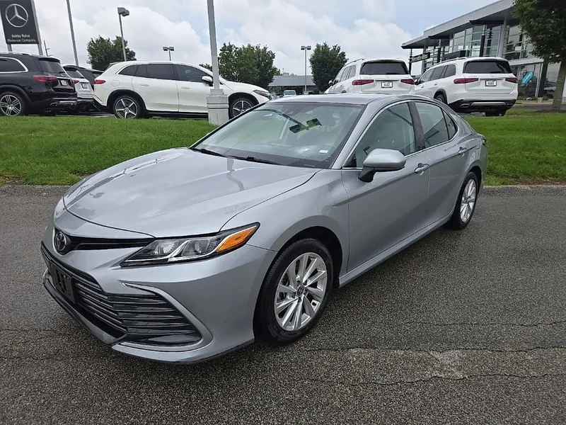 2024 Toyota Camry LE AWD, photo 7