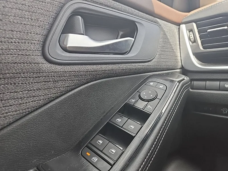 2023 Nissan Rogue SV AWD, photo 18
