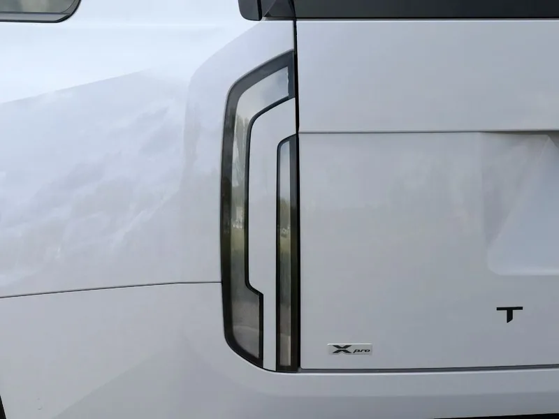 2027 Kia Telluride X-Pro SX, photo 11