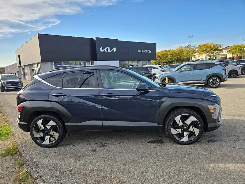 2024 Hyundai Kona Limited, photo 2