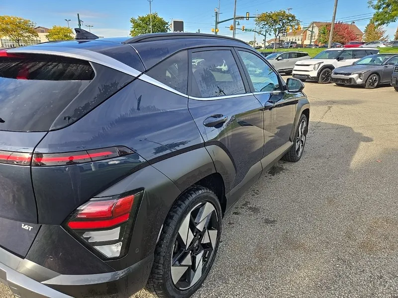 2024 Hyundai Kona Limited, photo 3