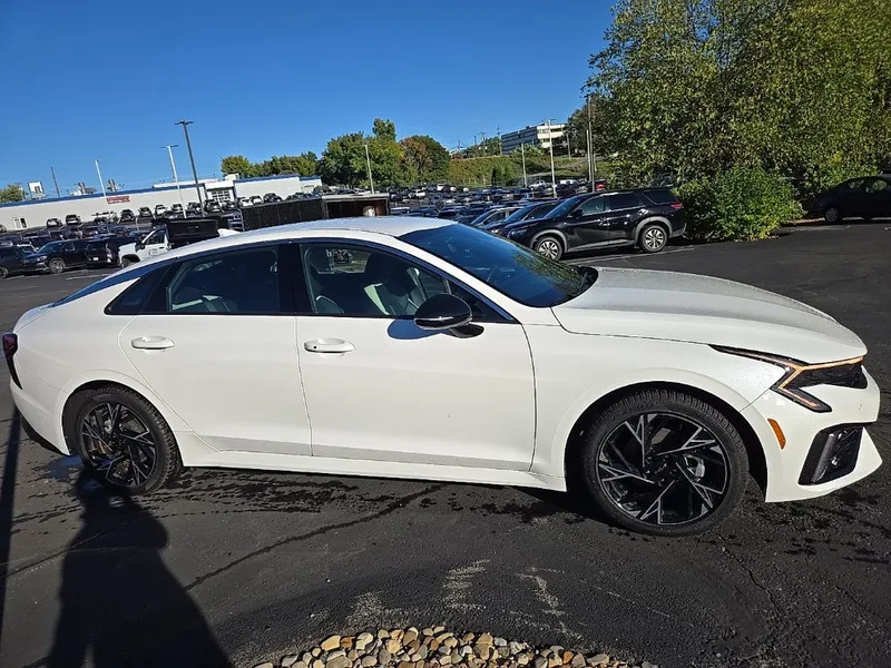 2026 Kia K5 GT-Line, photo 2
