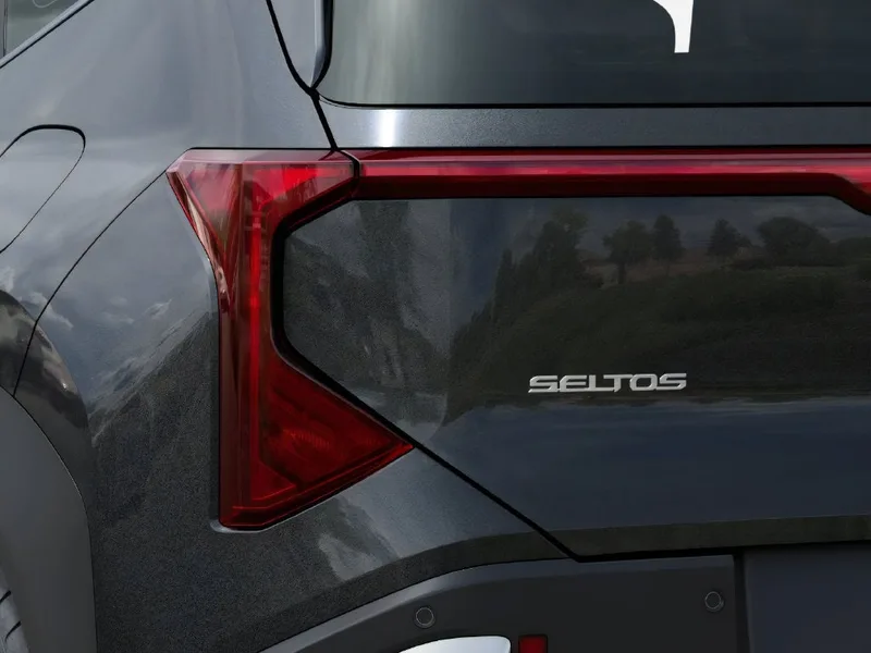 2027 Kia Seltos S, photo 11