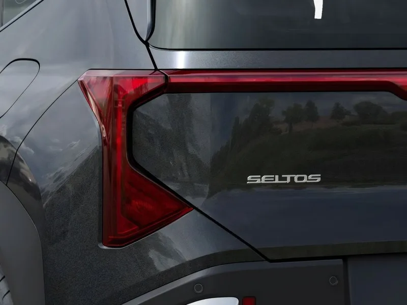 2027 Kia Seltos S, photo 11