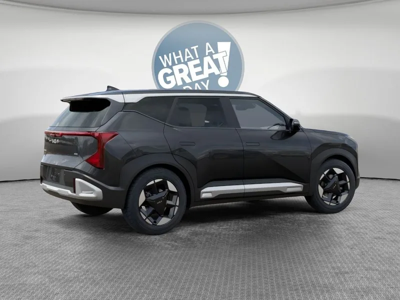 2027 Kia Seltos S, photo 6