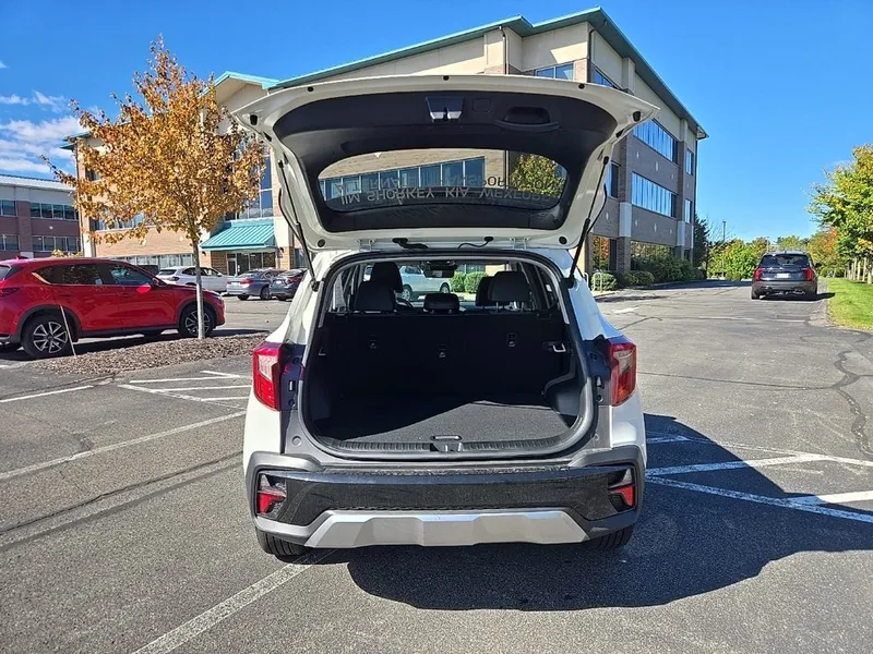 2026 Kia Seltos S, photo 5