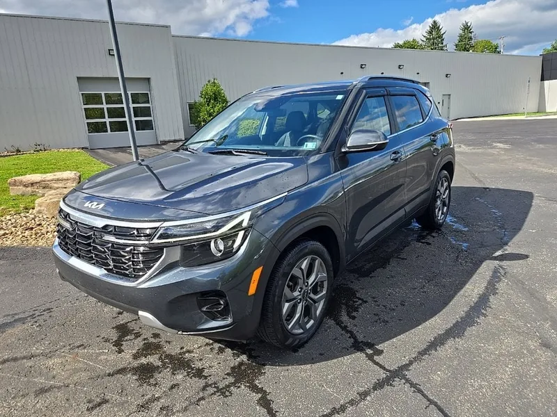 2024 Kia Seltos S AWD, photo 9