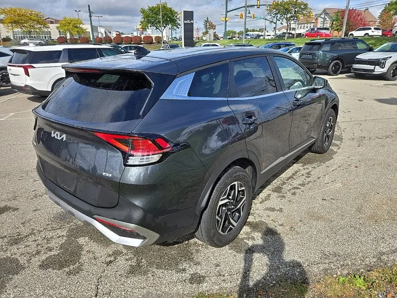 2024 Kia Sportage LX, photo 3