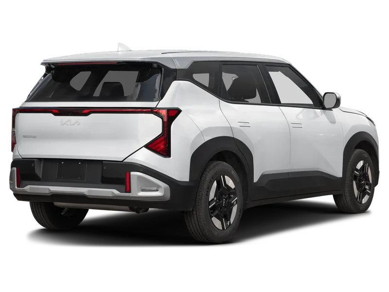 2027 Kia Seltos LX, photo 2