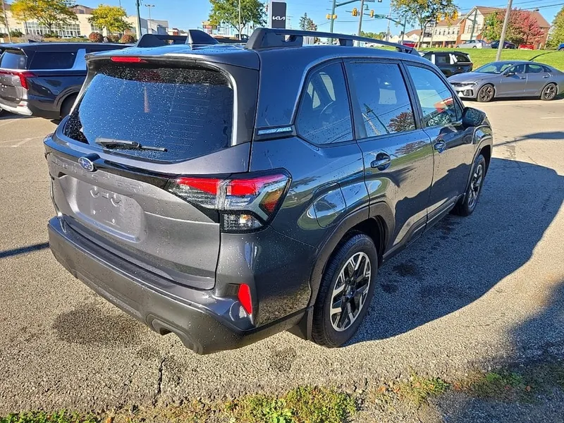2025 Subaru Forester Premium Premium, photo 3